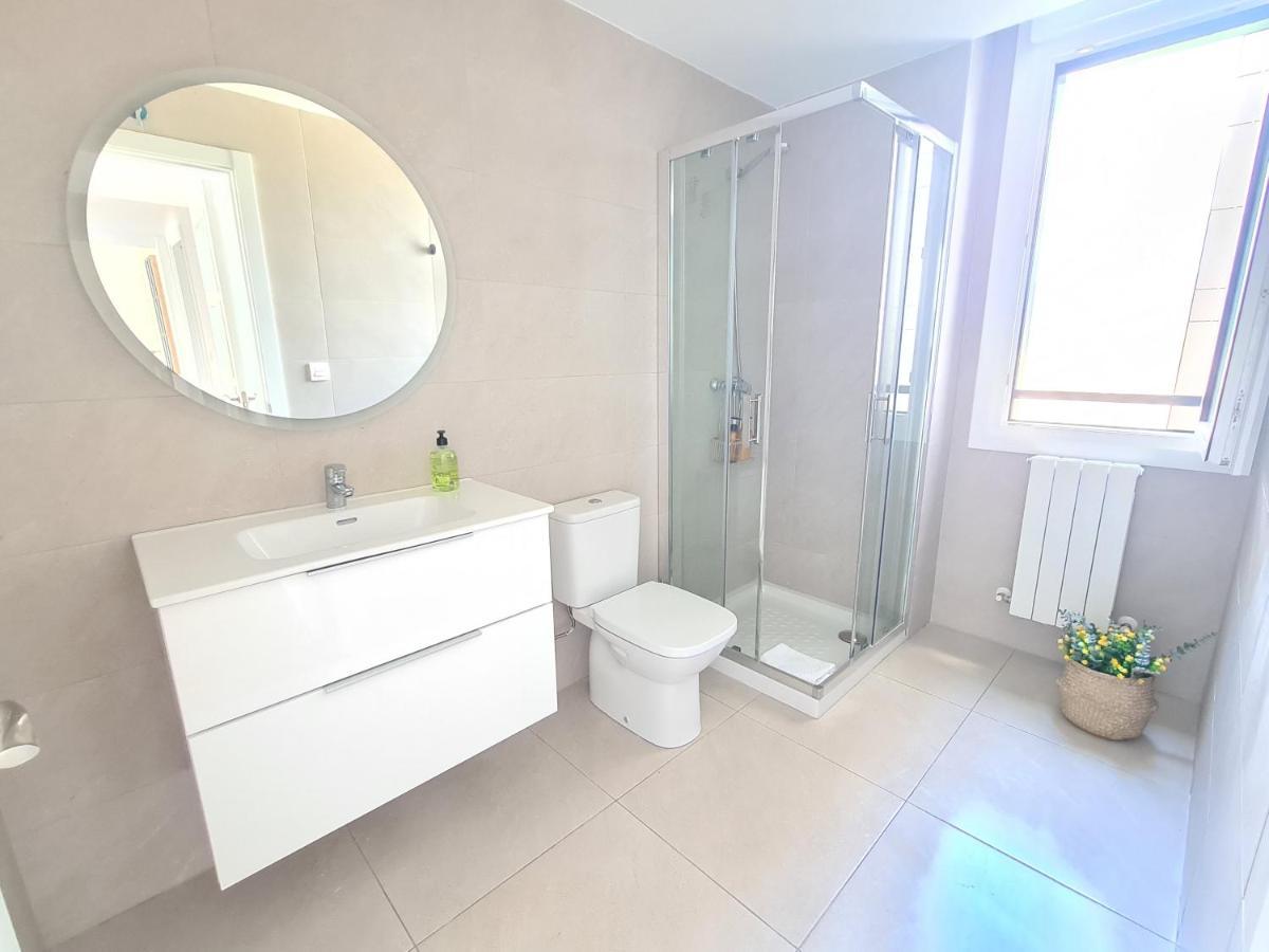 Apartamento Nicores Bidasoa Ирун Екстериор снимка